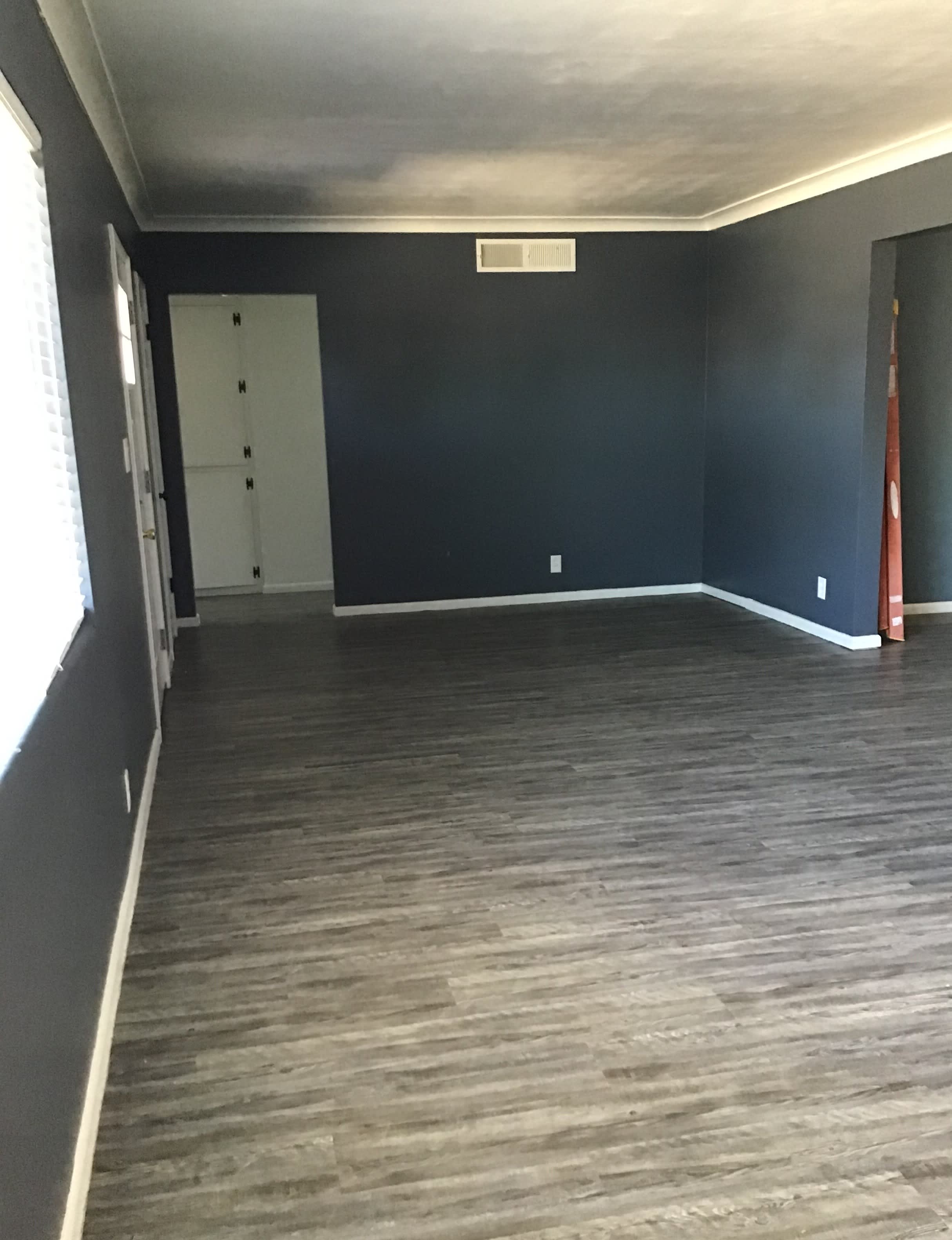 864 E. SILVER ST – photo 2