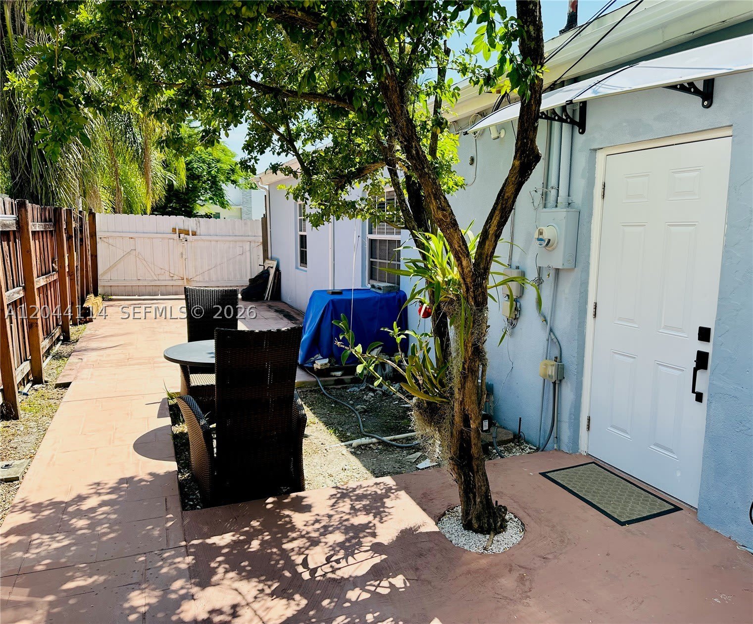 1315 NE 181st St – photo 1
