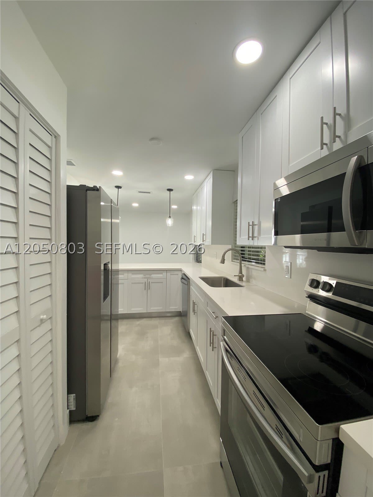 3626 Sw 16Th St – photo 5