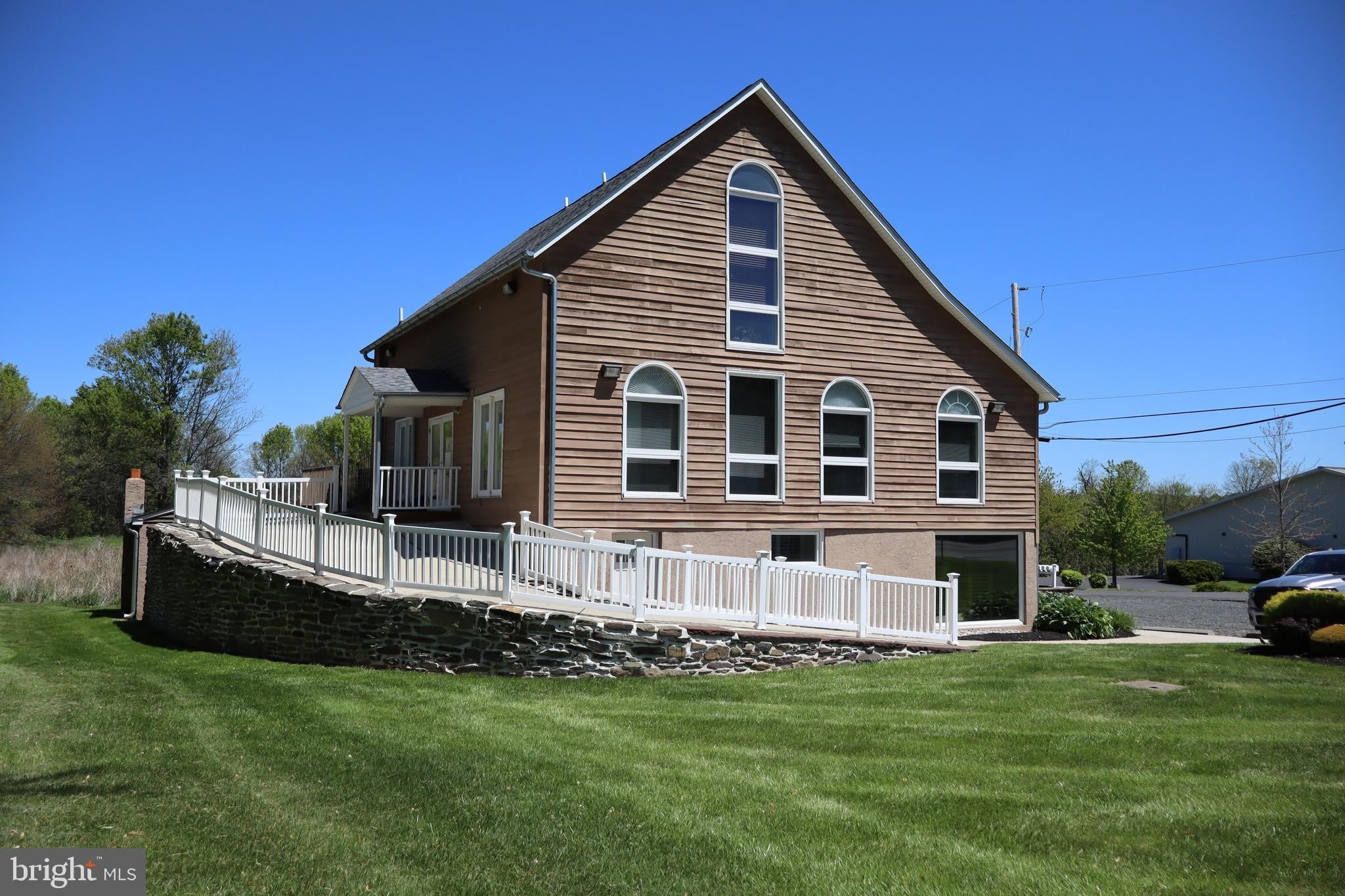 281 Tabor Road – photo 1