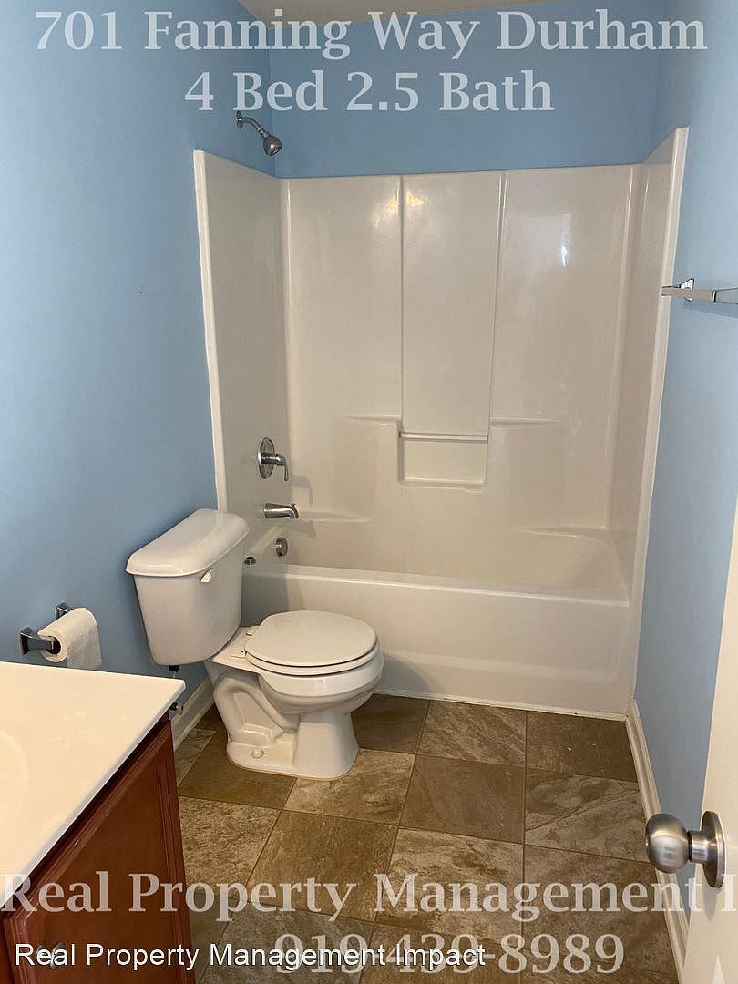 Room in 4 Bedroom Home at Fanning Way – photo 3