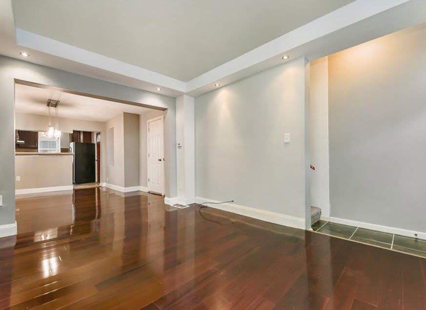140 Home Street – photo 4