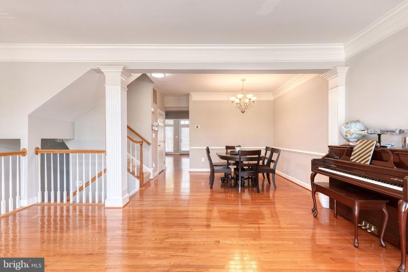3bd 3.5bth Townhome in the Villages of Dorchester. – photo 3