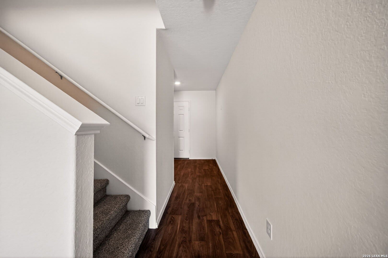 1616 House Finch Dr – photo 5