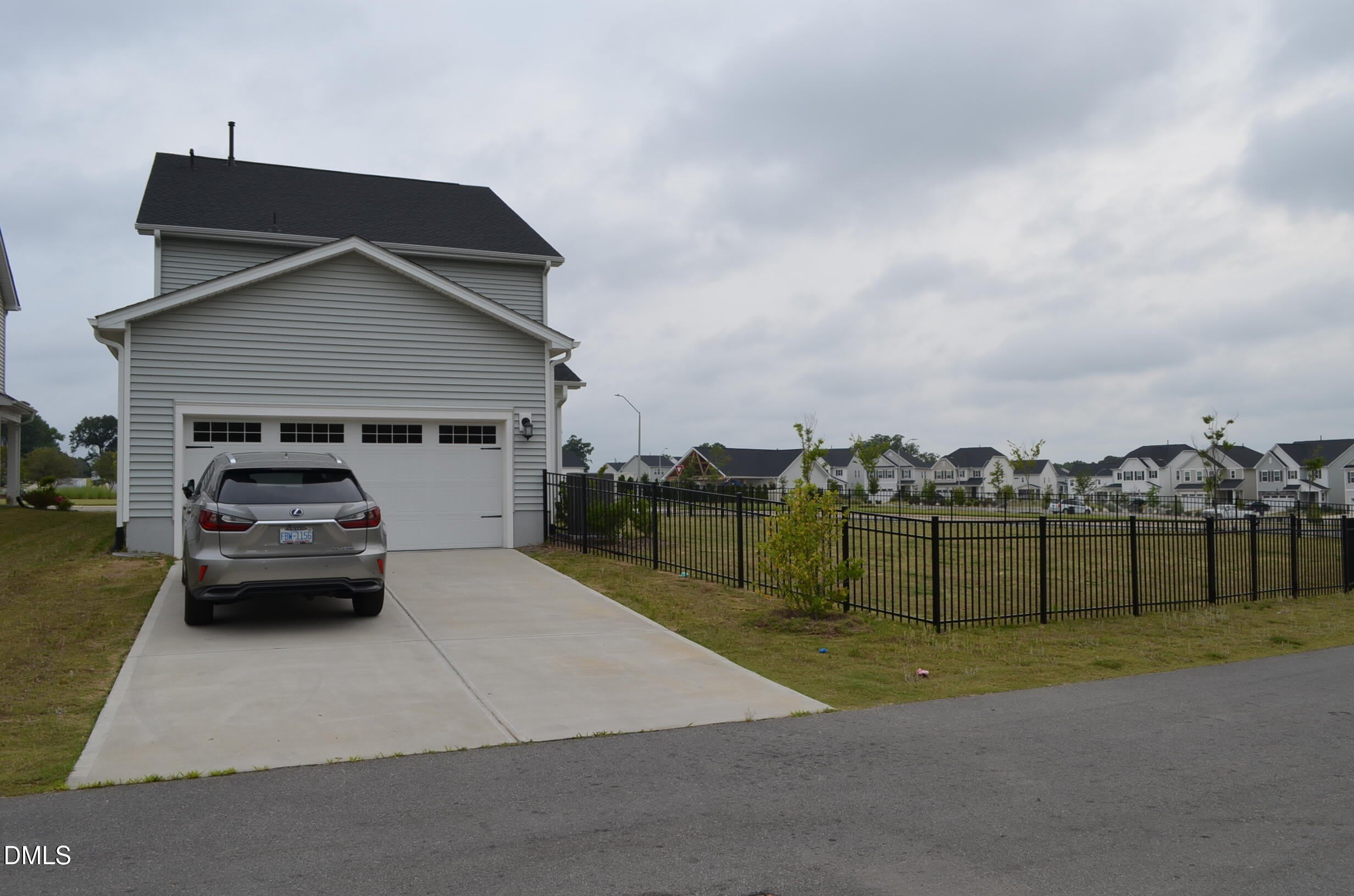 328 Edge Of Auburn Boulevard – photo 3