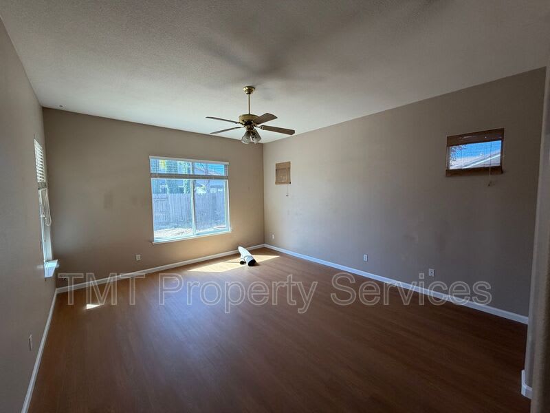 9348 Sierra Spring Way – photo 3