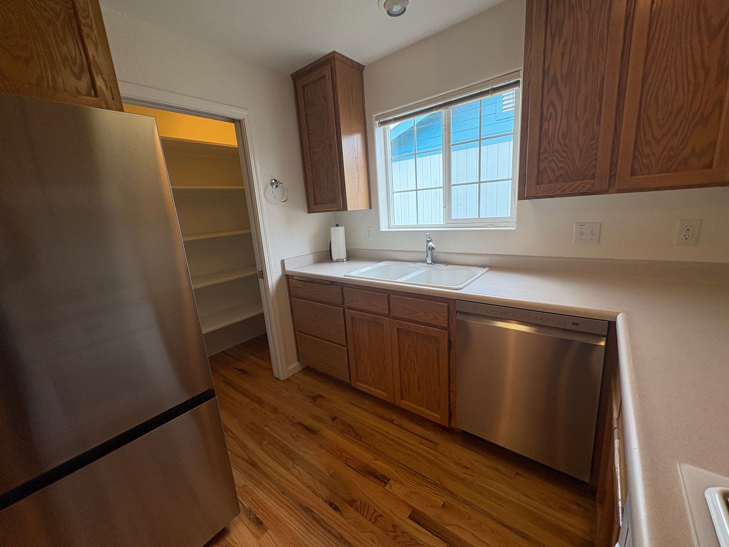 2 Bed 1 Bath Apartment – photo 4