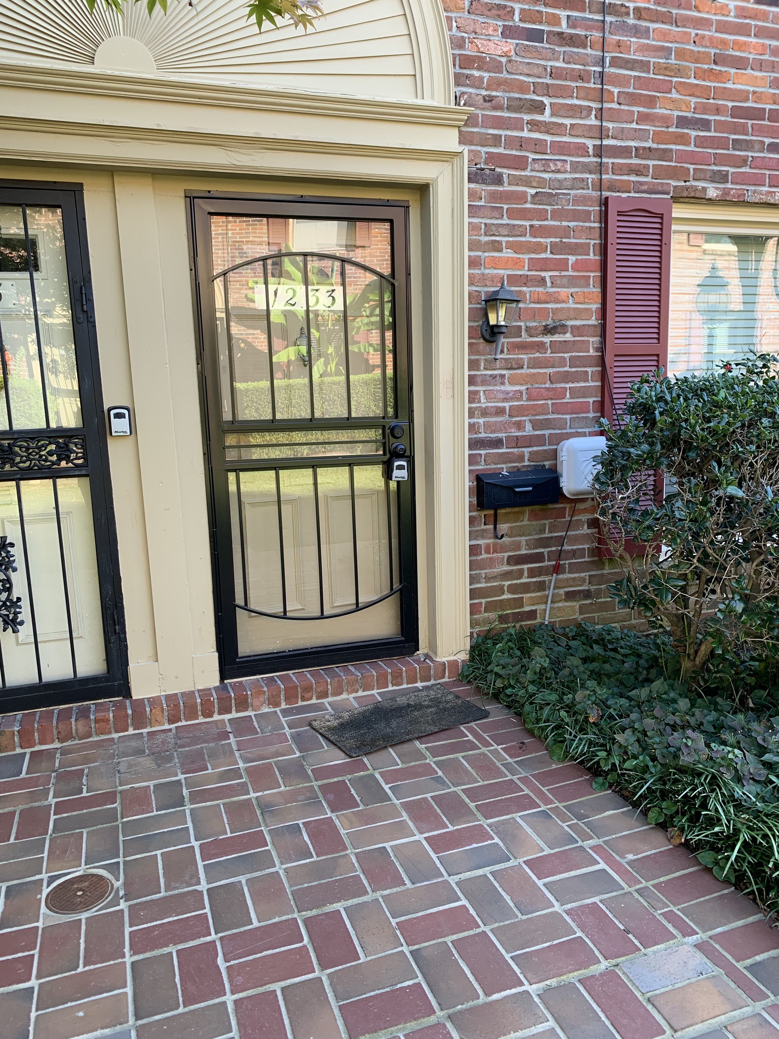 1233 Chamberlain Drive – photo 1