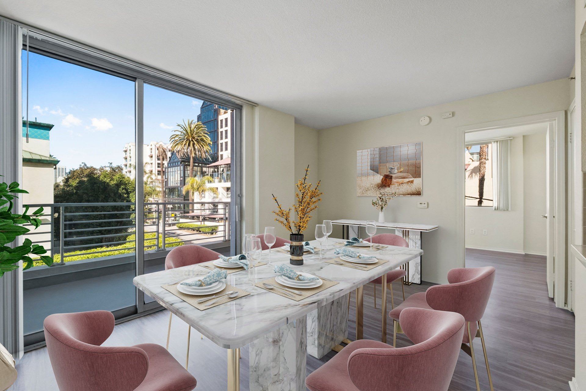 Sea Castle Apartments – photo 2