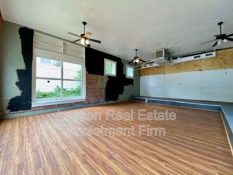 440 Olive St. – photo 3