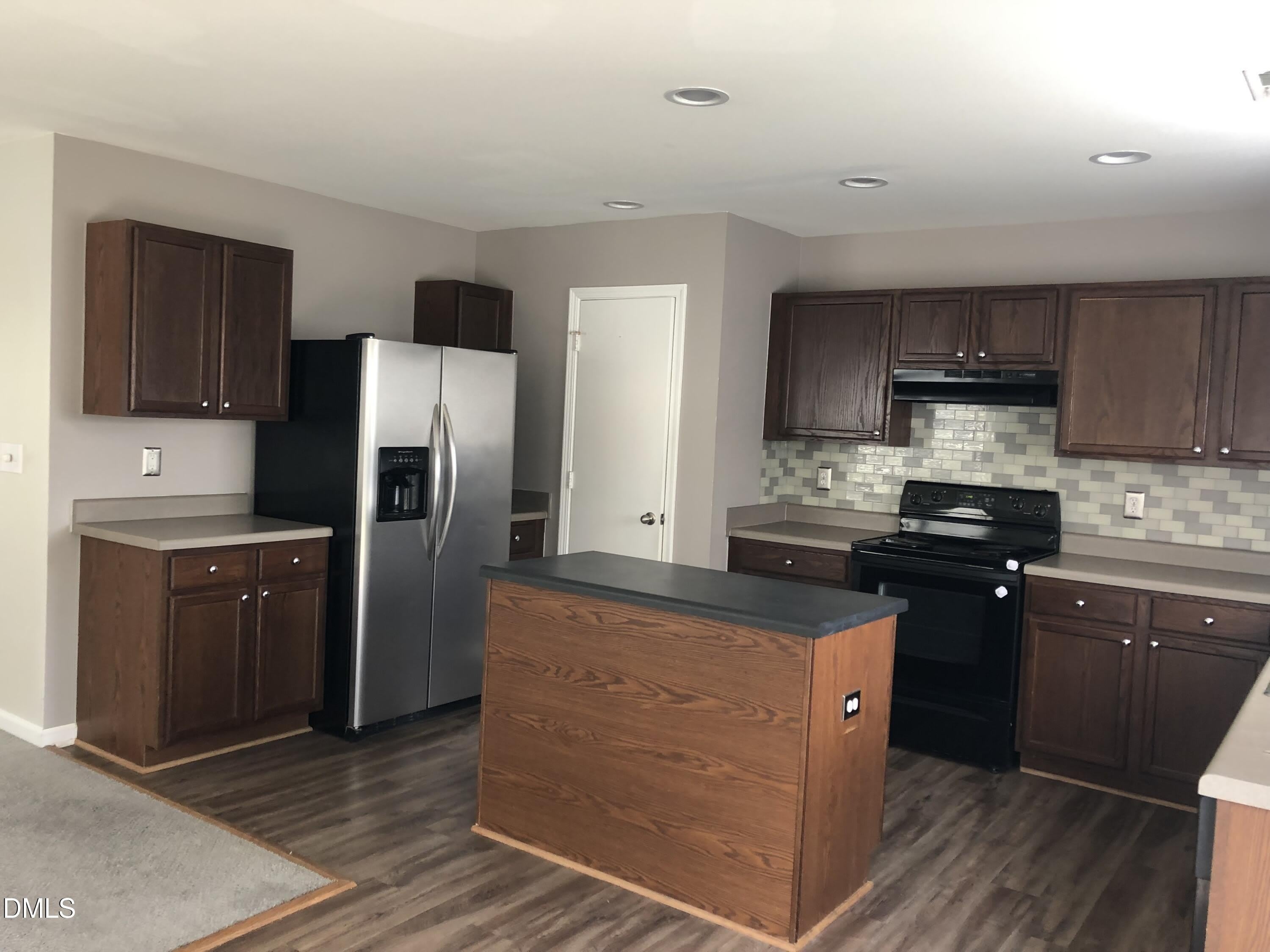 105 Palmdale Court – photo 3