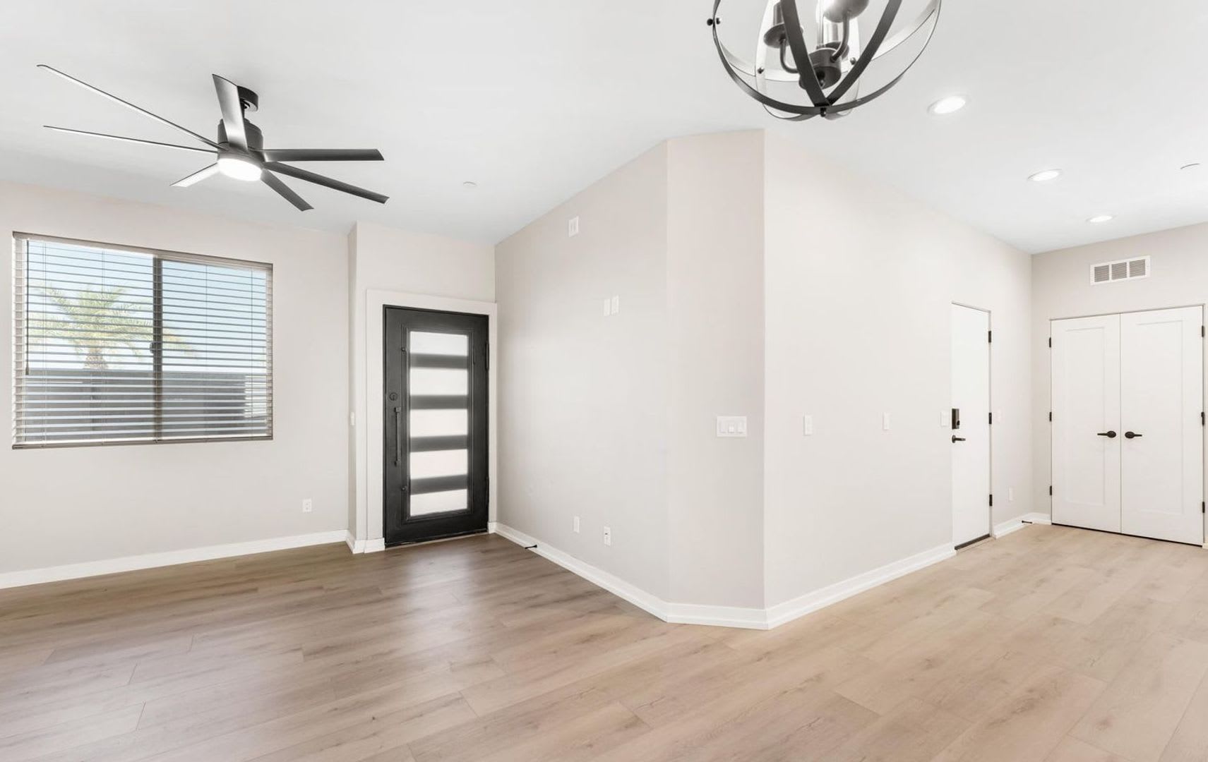 1 Bedroom – photo 4
