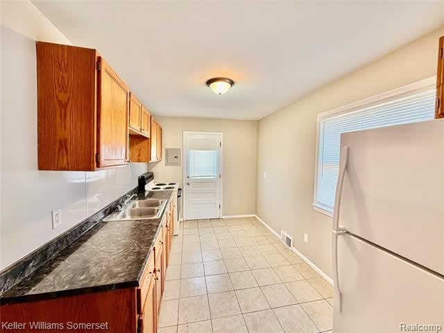 12753 Georgiana Avenue – photo 5