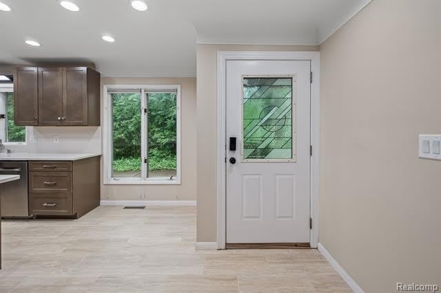 4866 Walnut Lake Road – photo 3