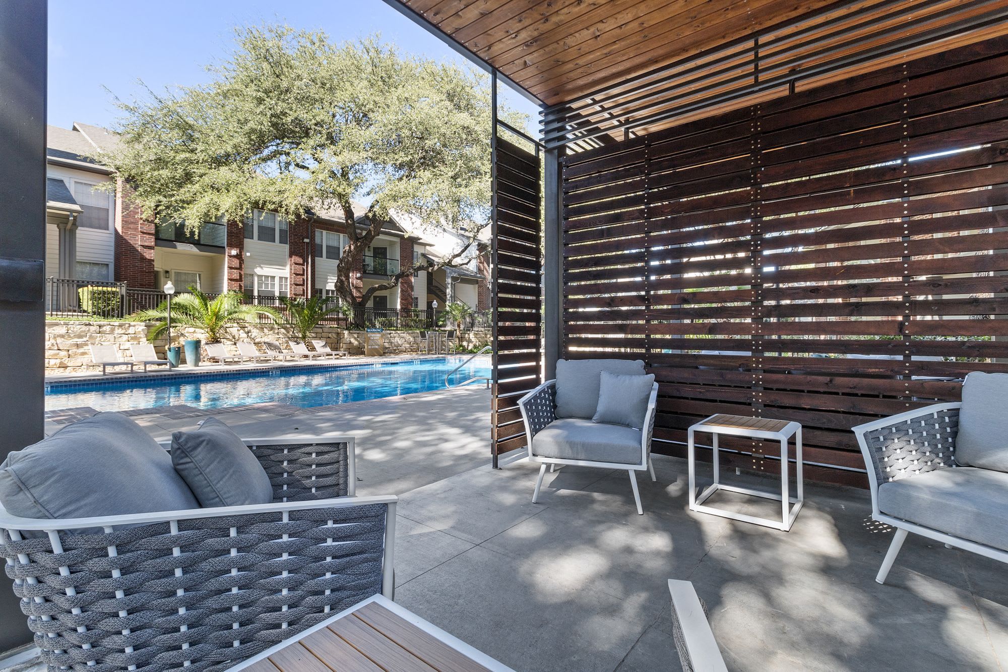 Charleston Apartment Homes – photo 3