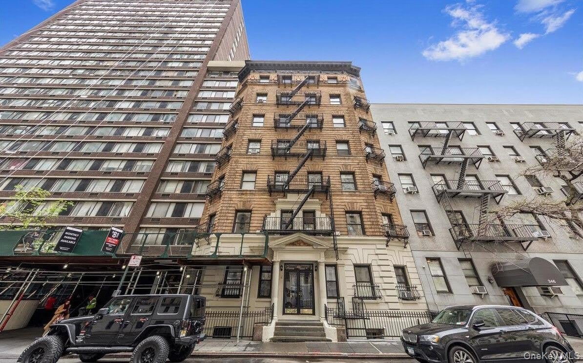 342 W 56Th Street – photo 4