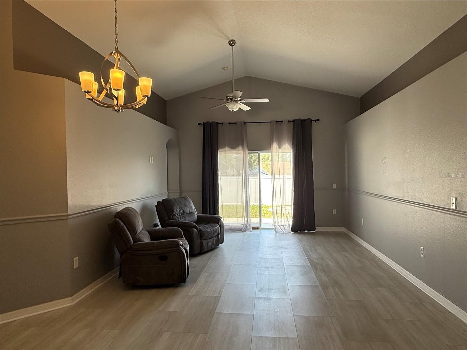 16212 COOPERS HAWK Avenue – photo 3