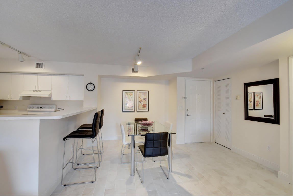 135 Yacht Club Way – photo 3