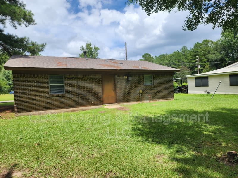 2703 Gregg Avenue – photo 2