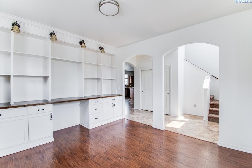 1815 Sunshine Avenue – photo 4