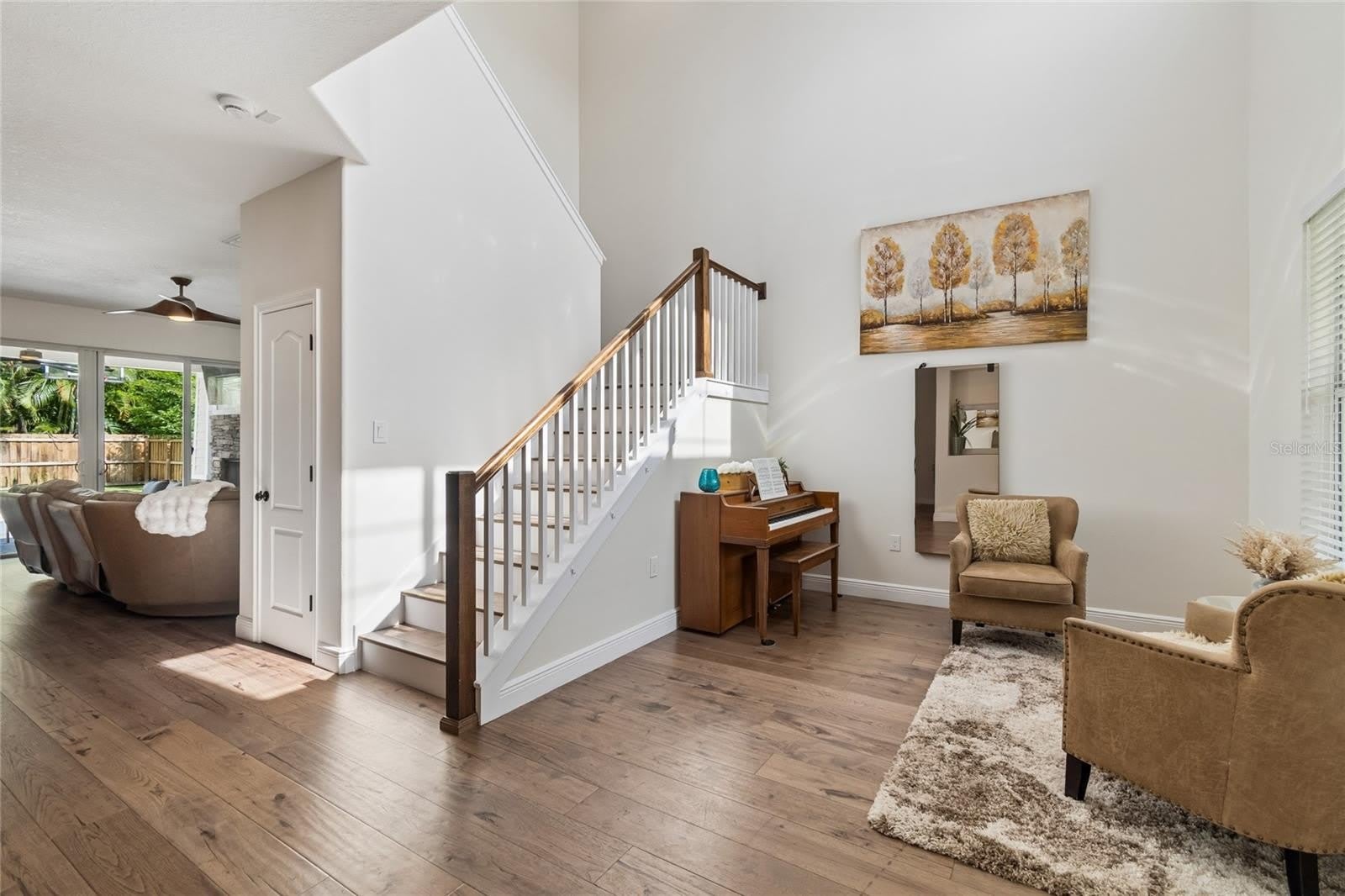 110 S Beverly Avenue – photo 3