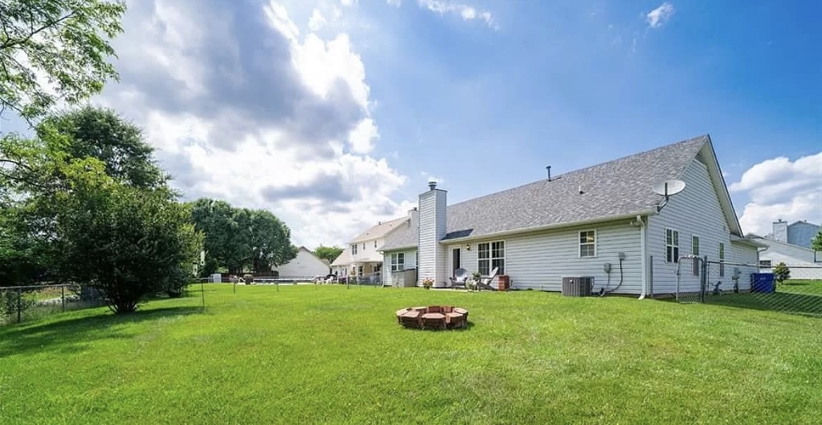 1026 Thorncrest Drive – photo 4