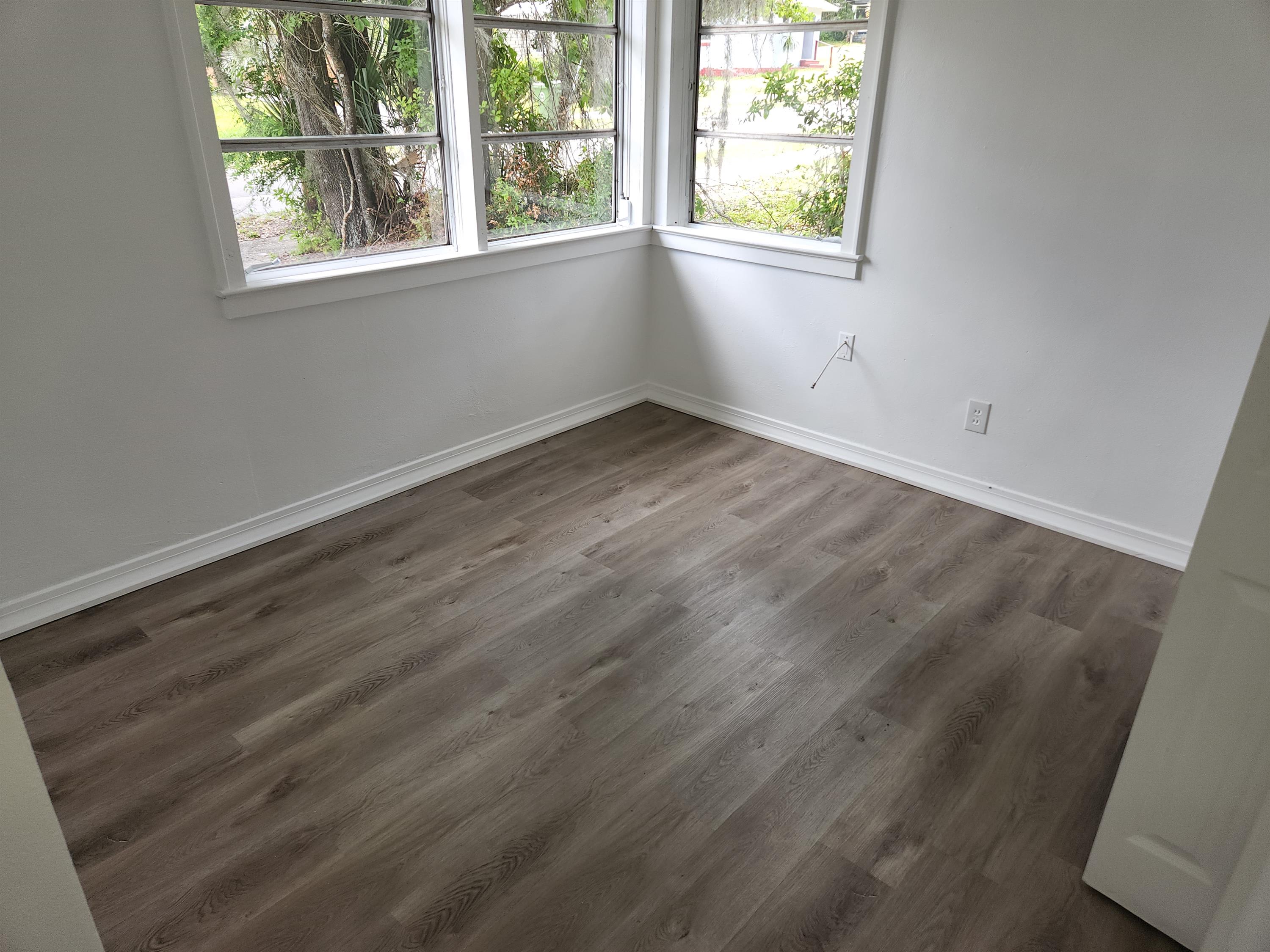 1704 Gillis Street – photo 4