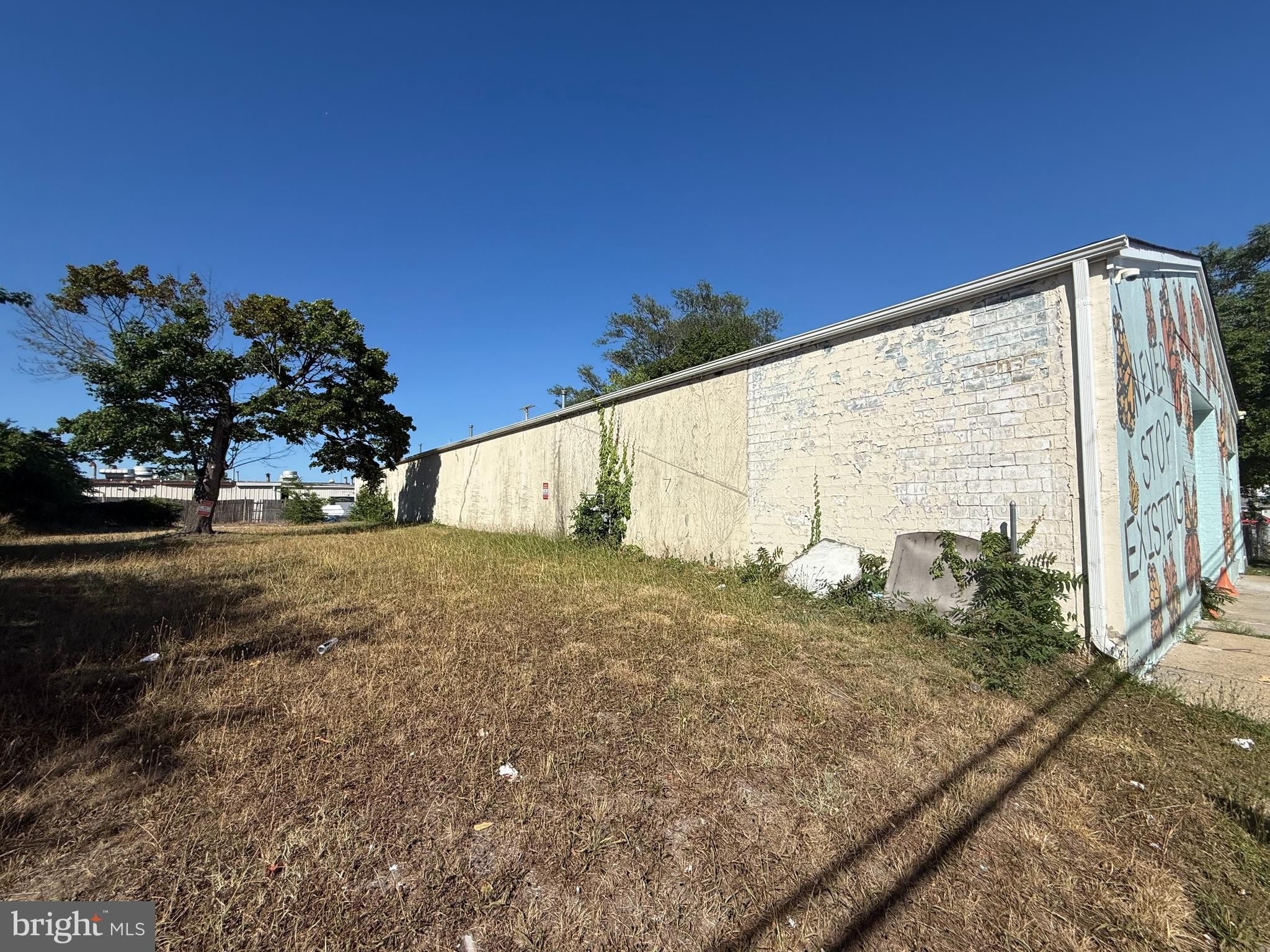 64 E WASHINGTON Avenue – photo 3