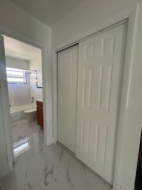 1950 Sw 69th Ave – photo 4