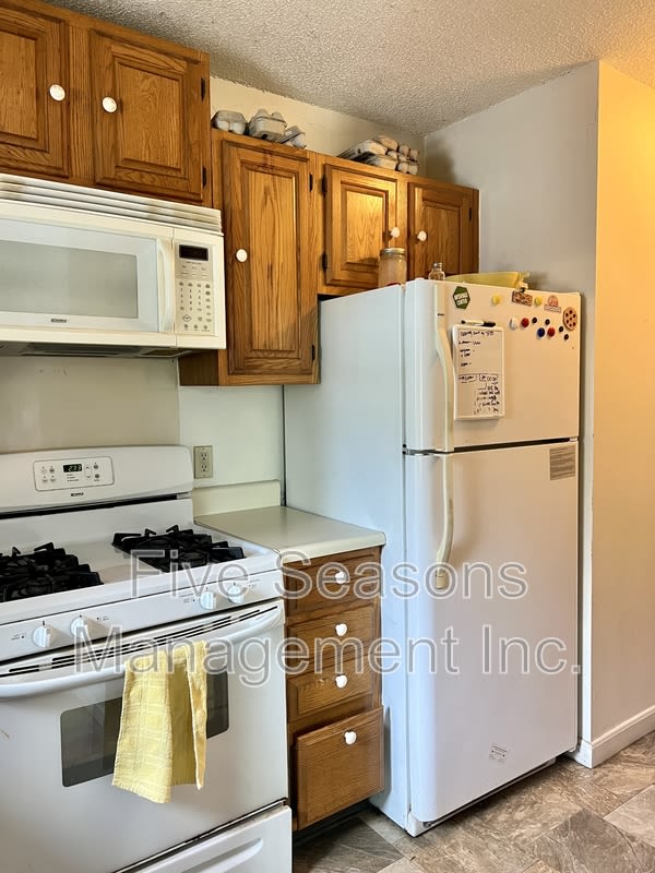 115-7 North Winooski Avenue – photo 4