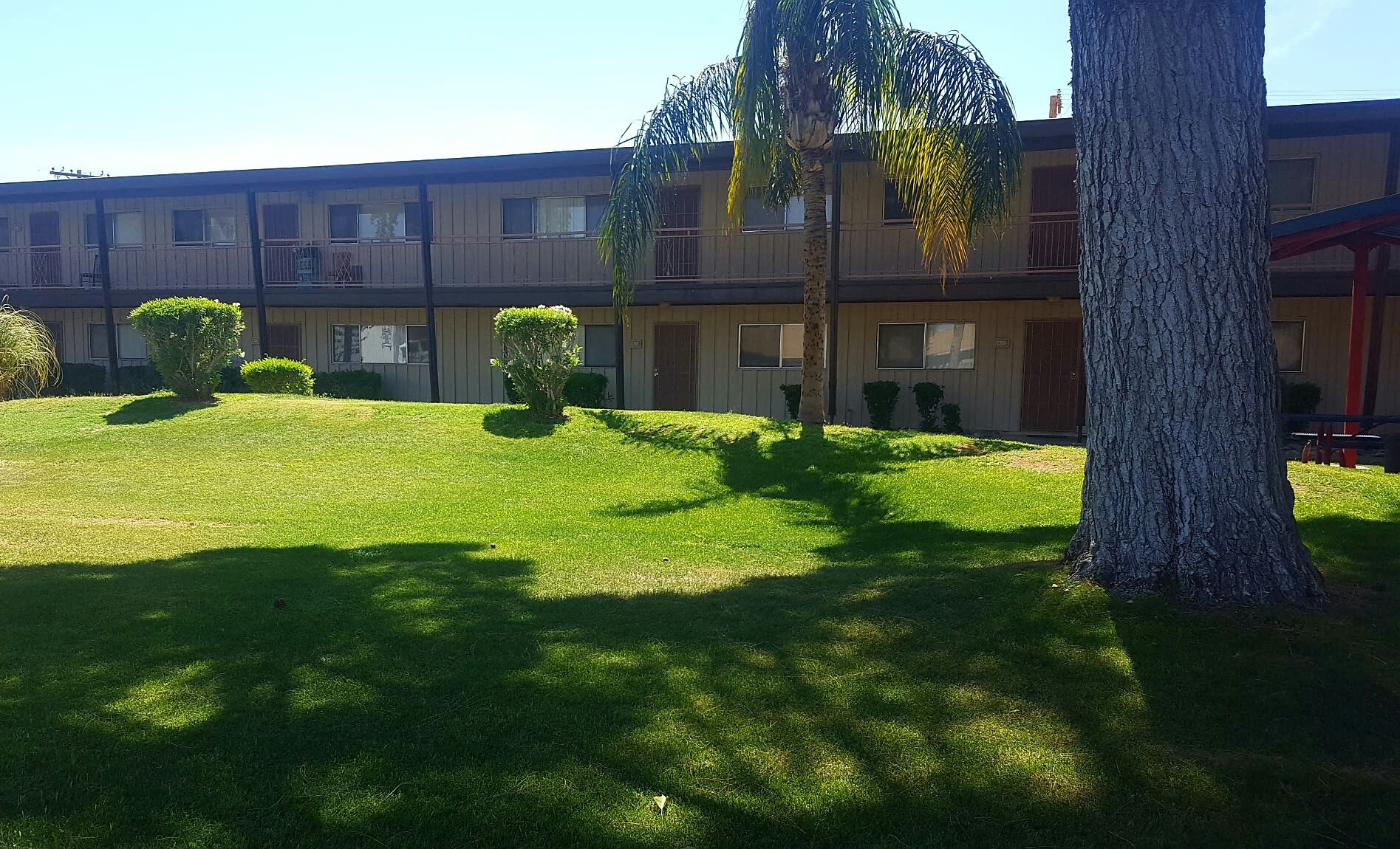 Camelback Properties – photo 1