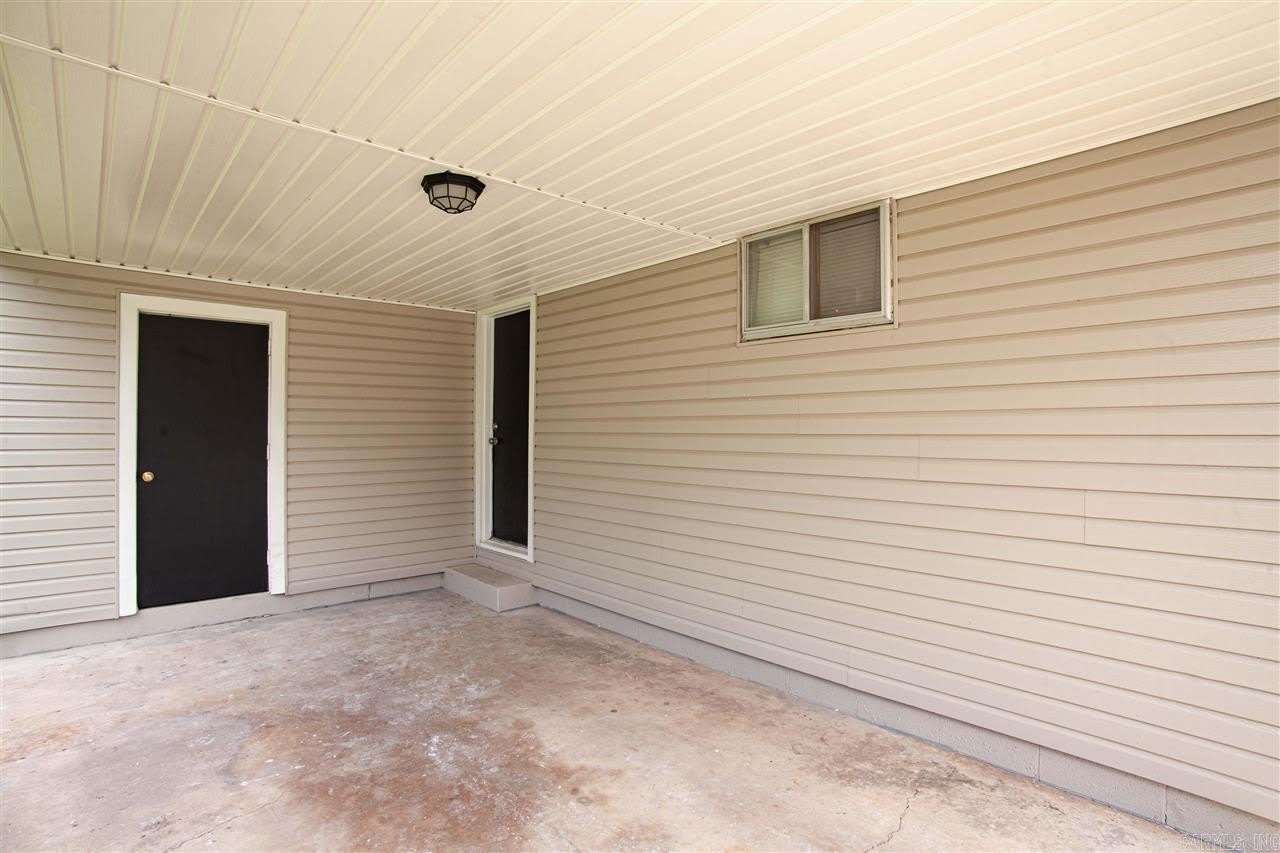 817 Greenlea Drive – photo 3