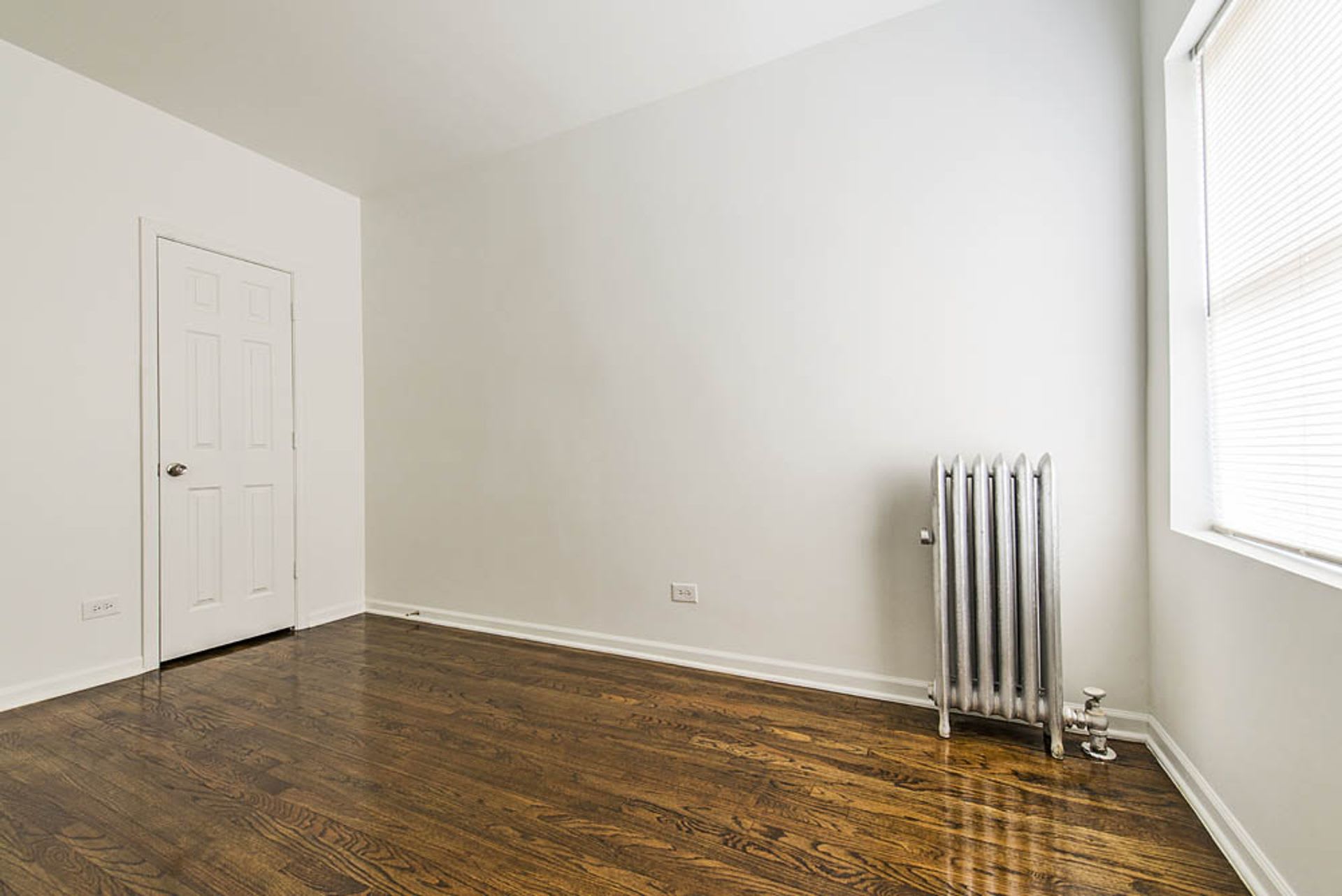 7752 S CORNELL AVE – photo 5