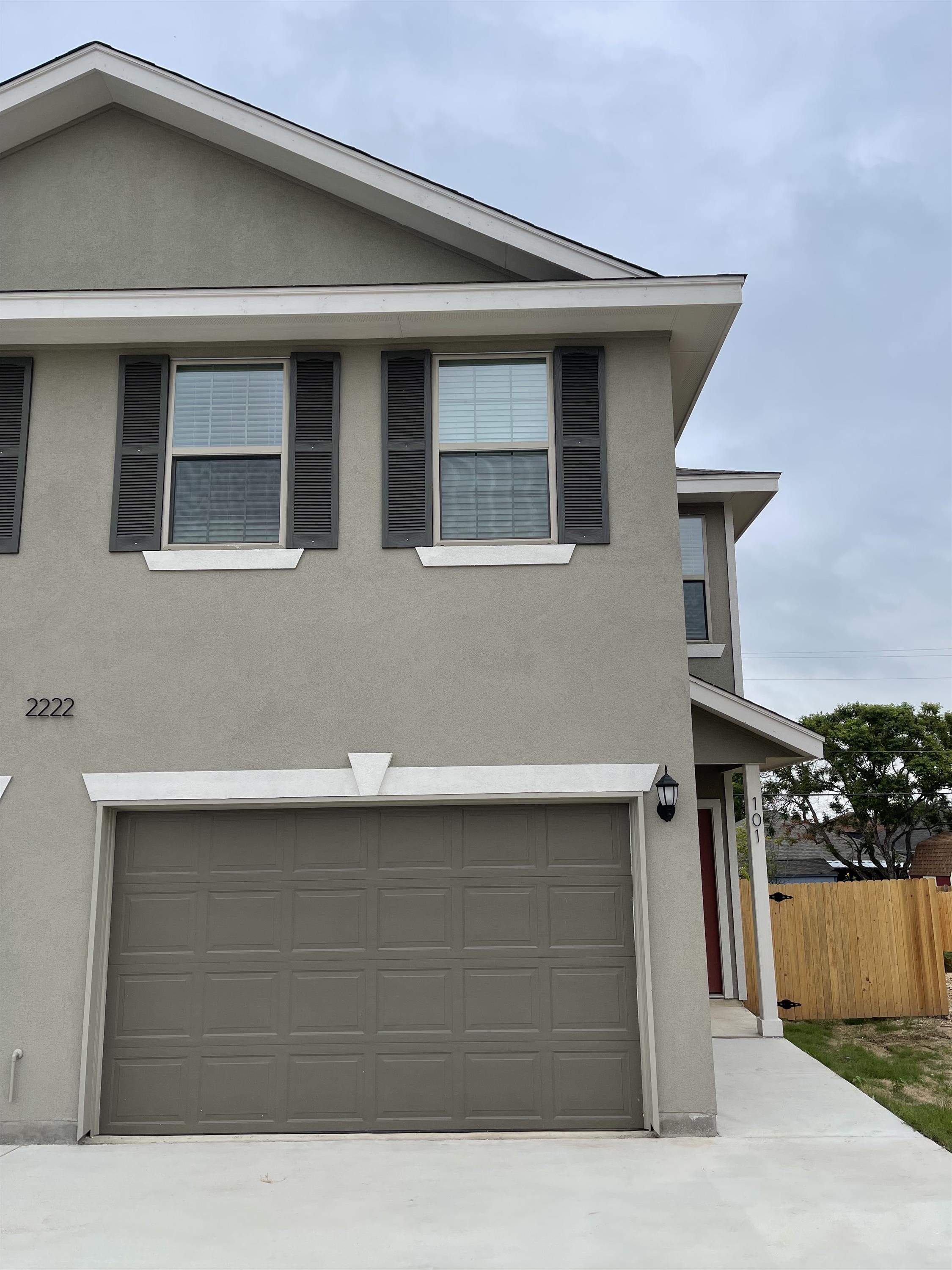 2222 Sandlewood Cove – photo 2