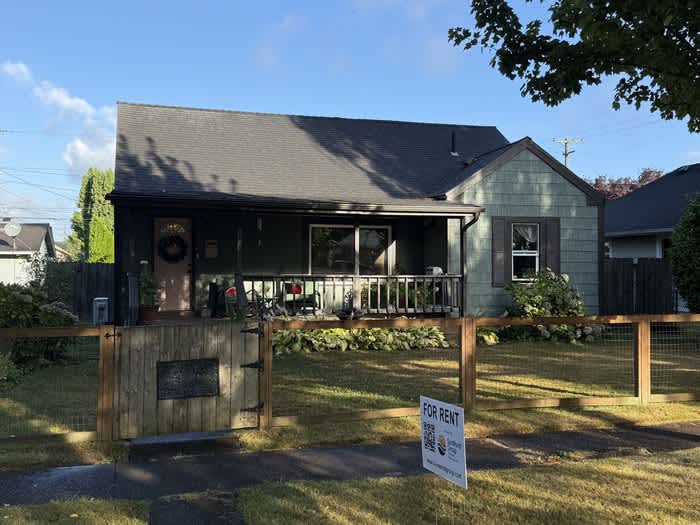 561 18Th Avenue – photo 1