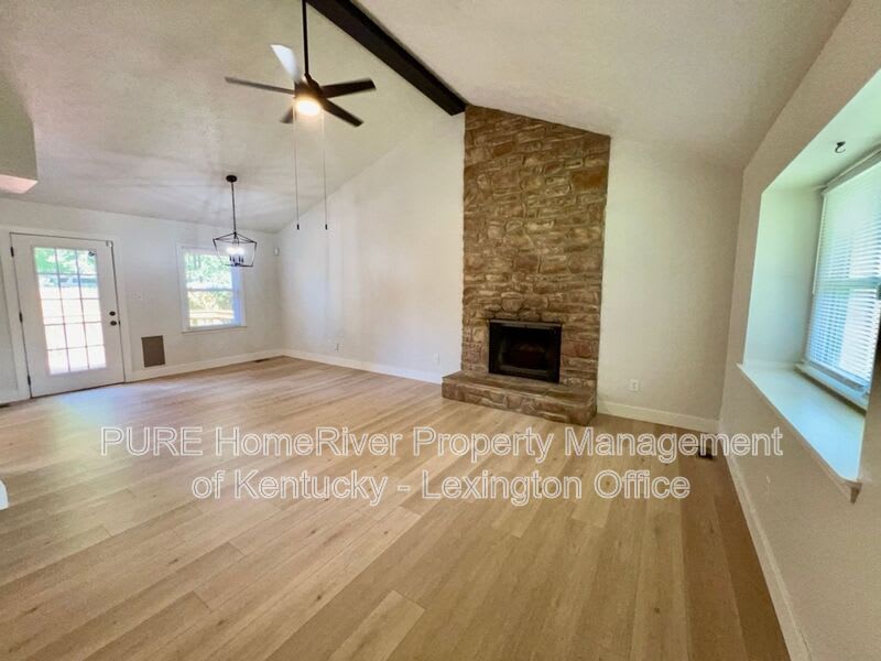 3937 Weber Way – photo 3