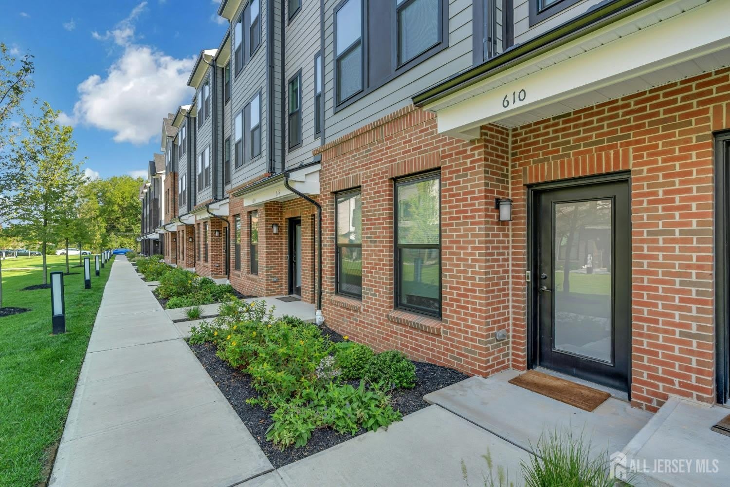 610 Sadie Circle – photo 4
