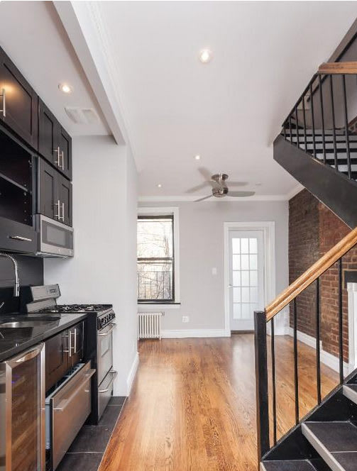 226 Mott St – photo 3