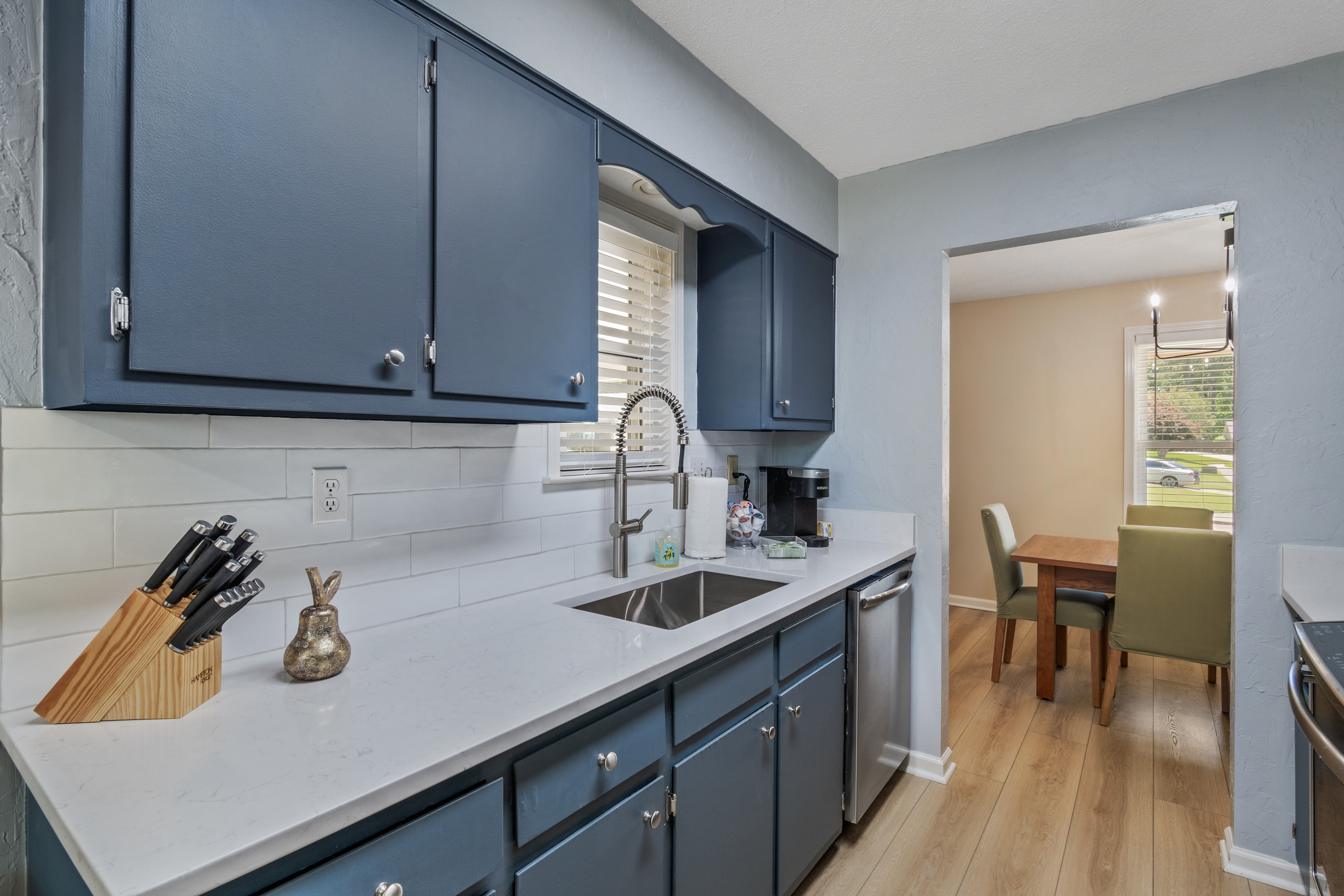 3262 W Earhart Dr – photo 4
