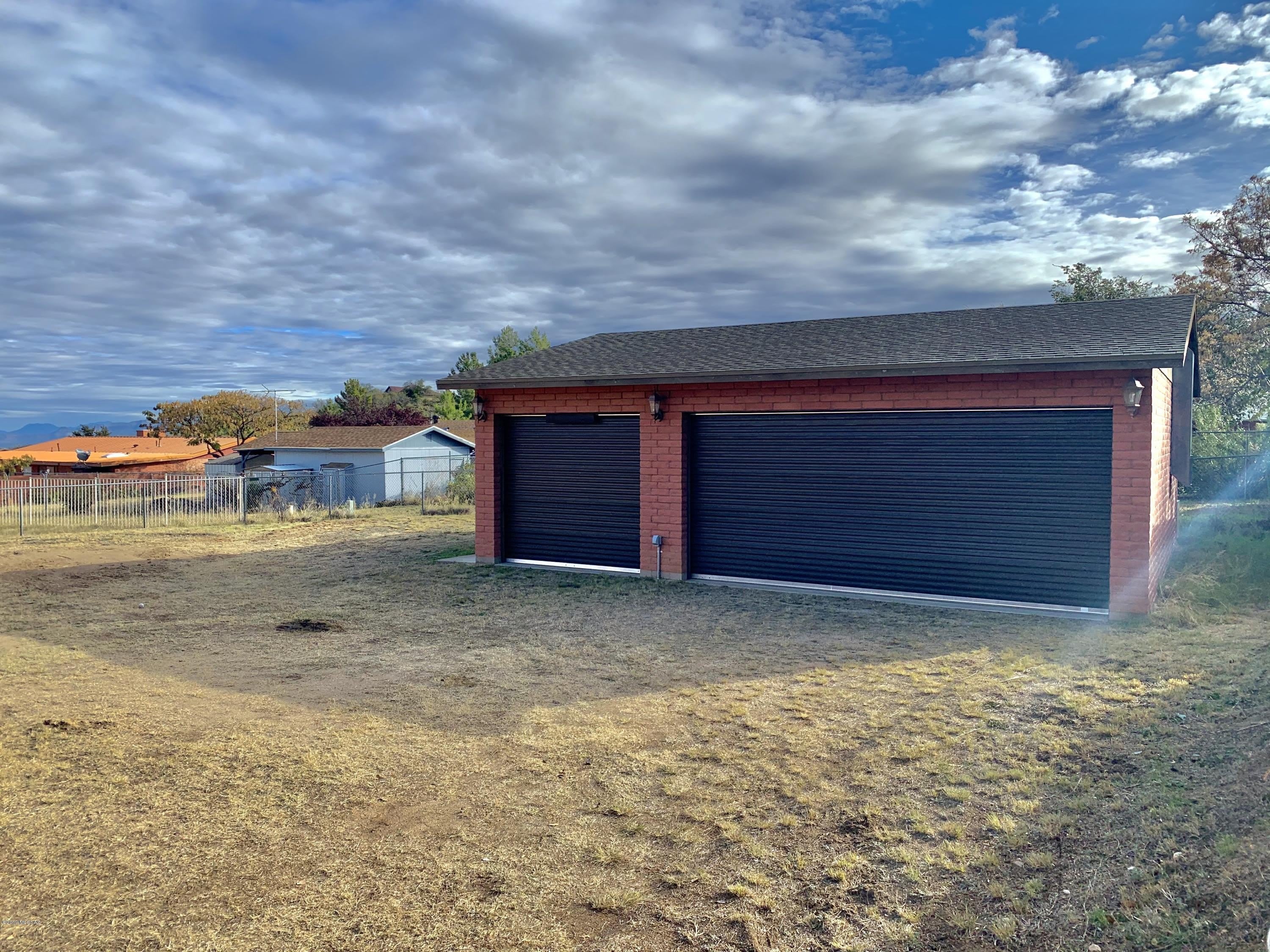 925 N Evergreen Drive – photo 3