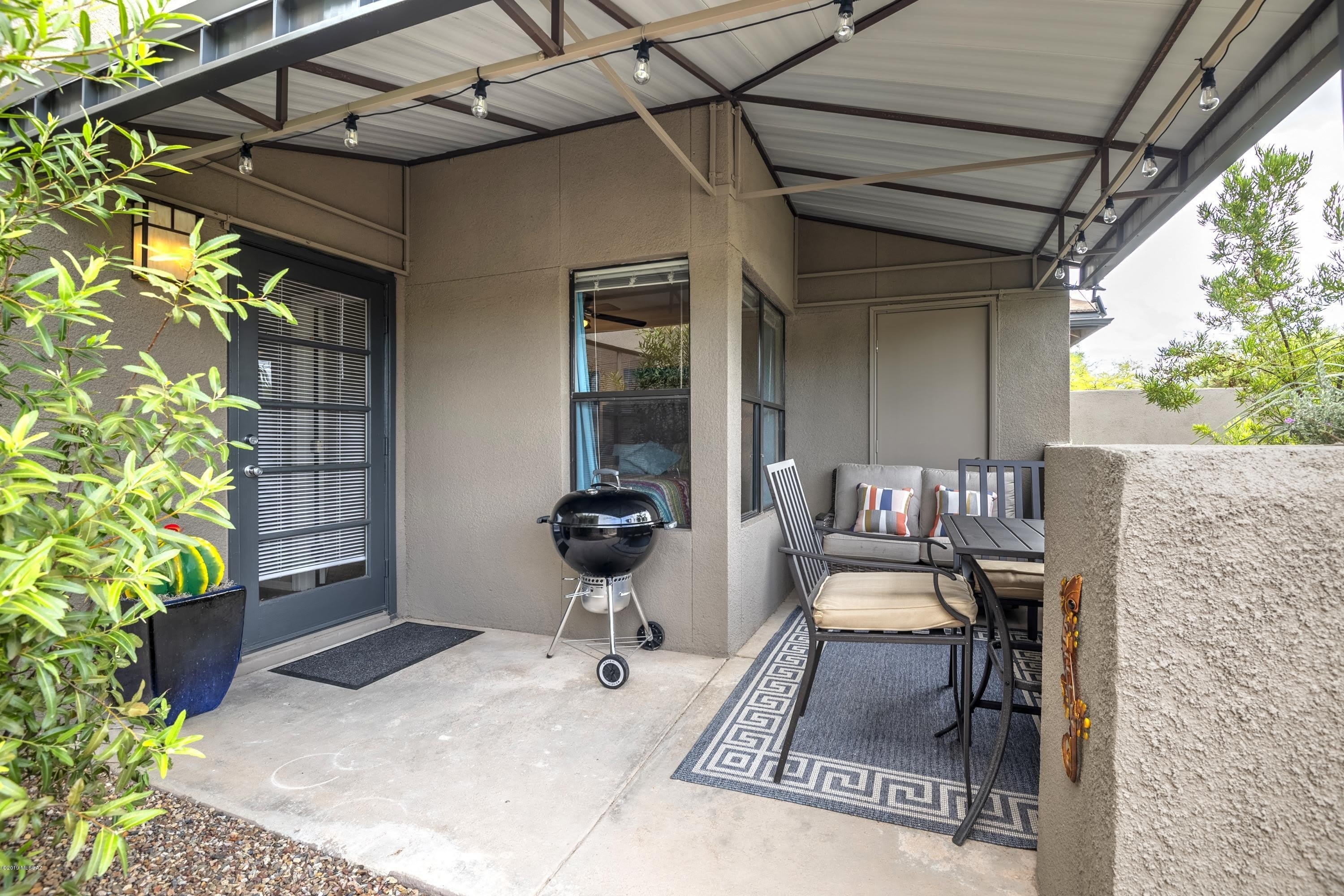 5800 N Kolb Road – photo 2