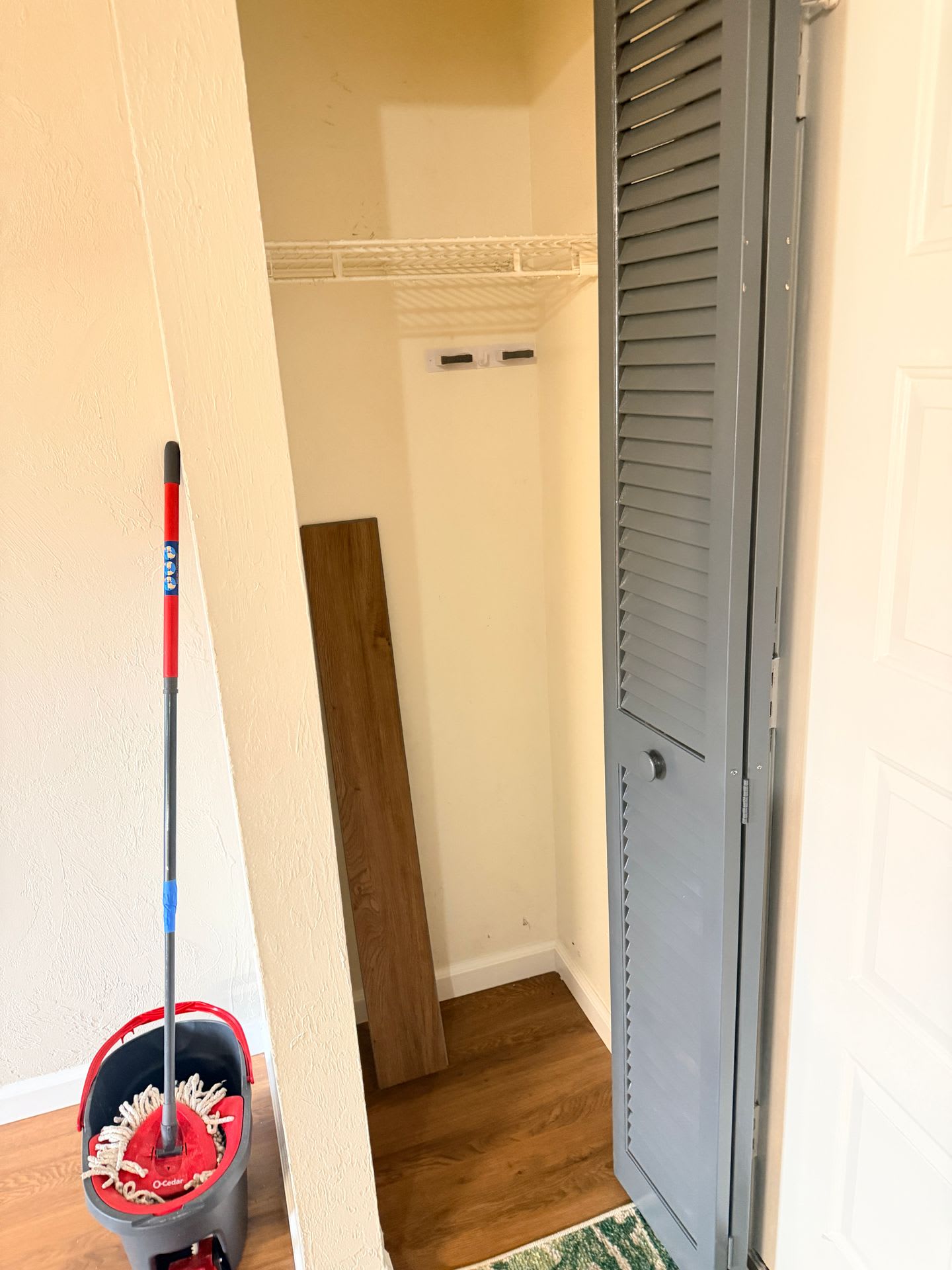 Updated 2-Bedroom Apartment – photo 2
