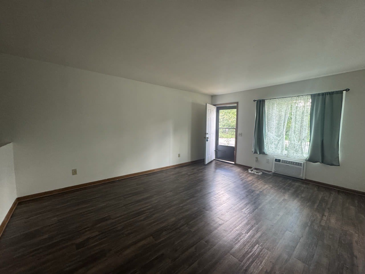 119 Monroe Street – photo 2