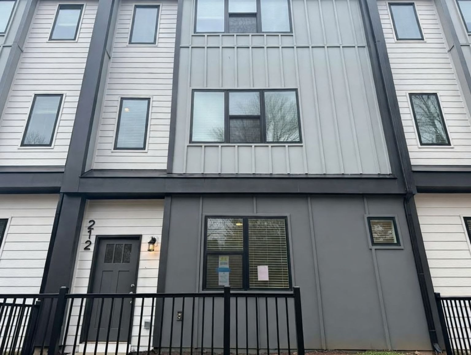 212 Nelson Avenue – photo 3