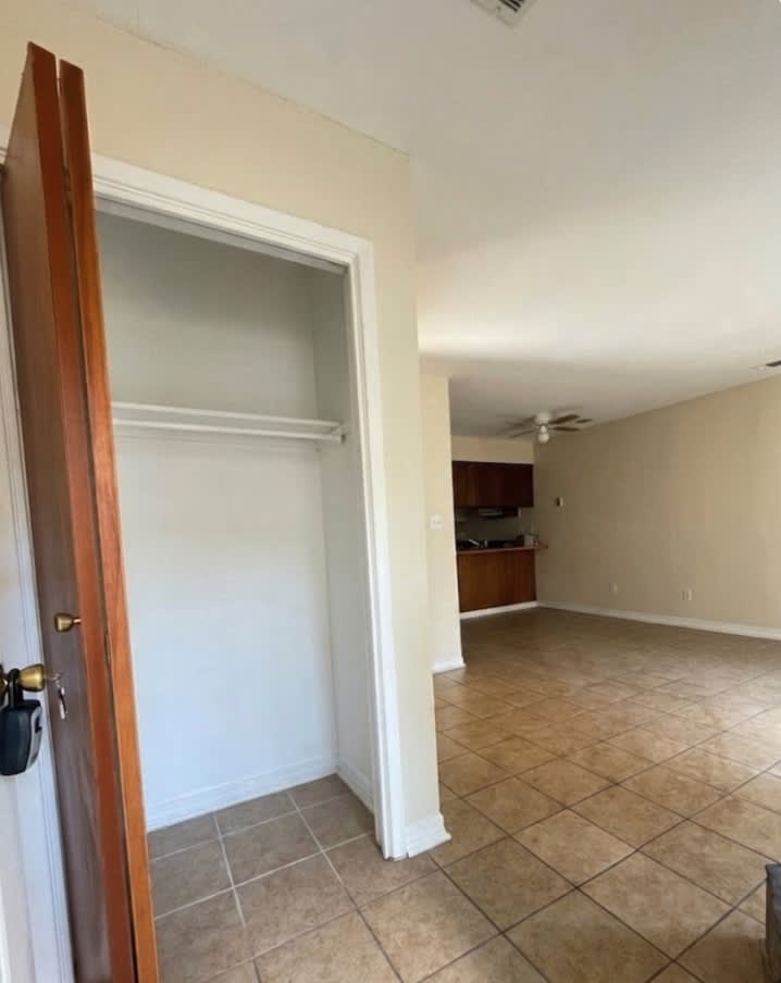 6386 W. Fairfield Dr., Unit C – photo 2