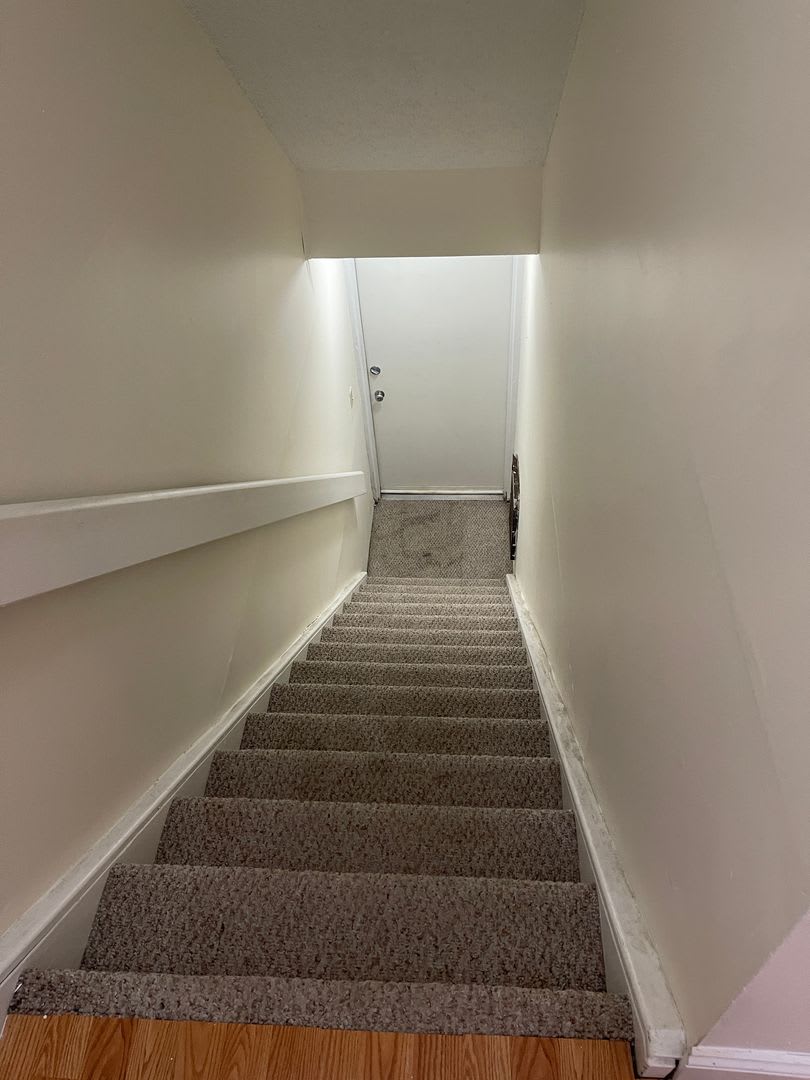 2 Free Month Modern Duplex With Pool Parking 2 Balconies And 1 Deck Large Bedrooms 1 5 Bath Laundry Inside – photo 4