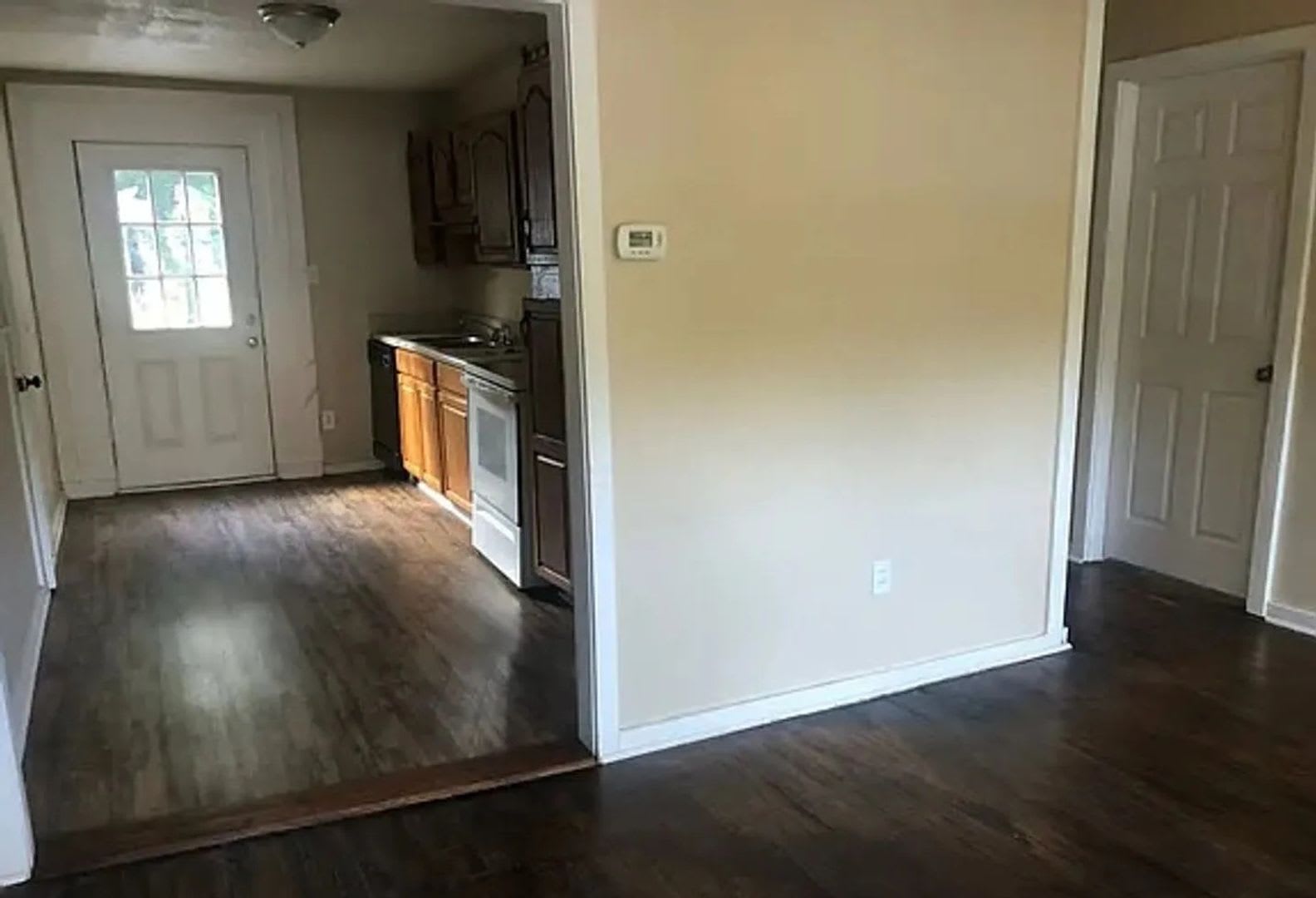 Charming 3BR House in Mobile – photo 2