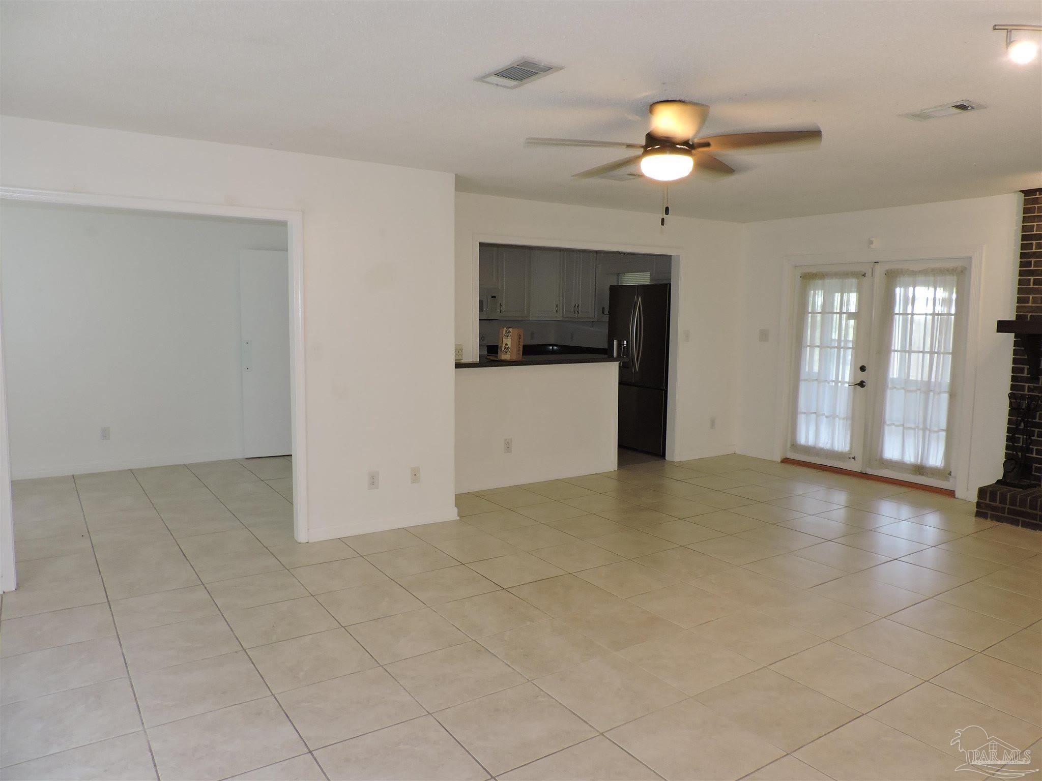 2323 Silversides Loop – photo 3