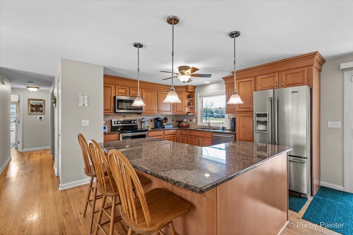 930 Cornell Lane – photo 5