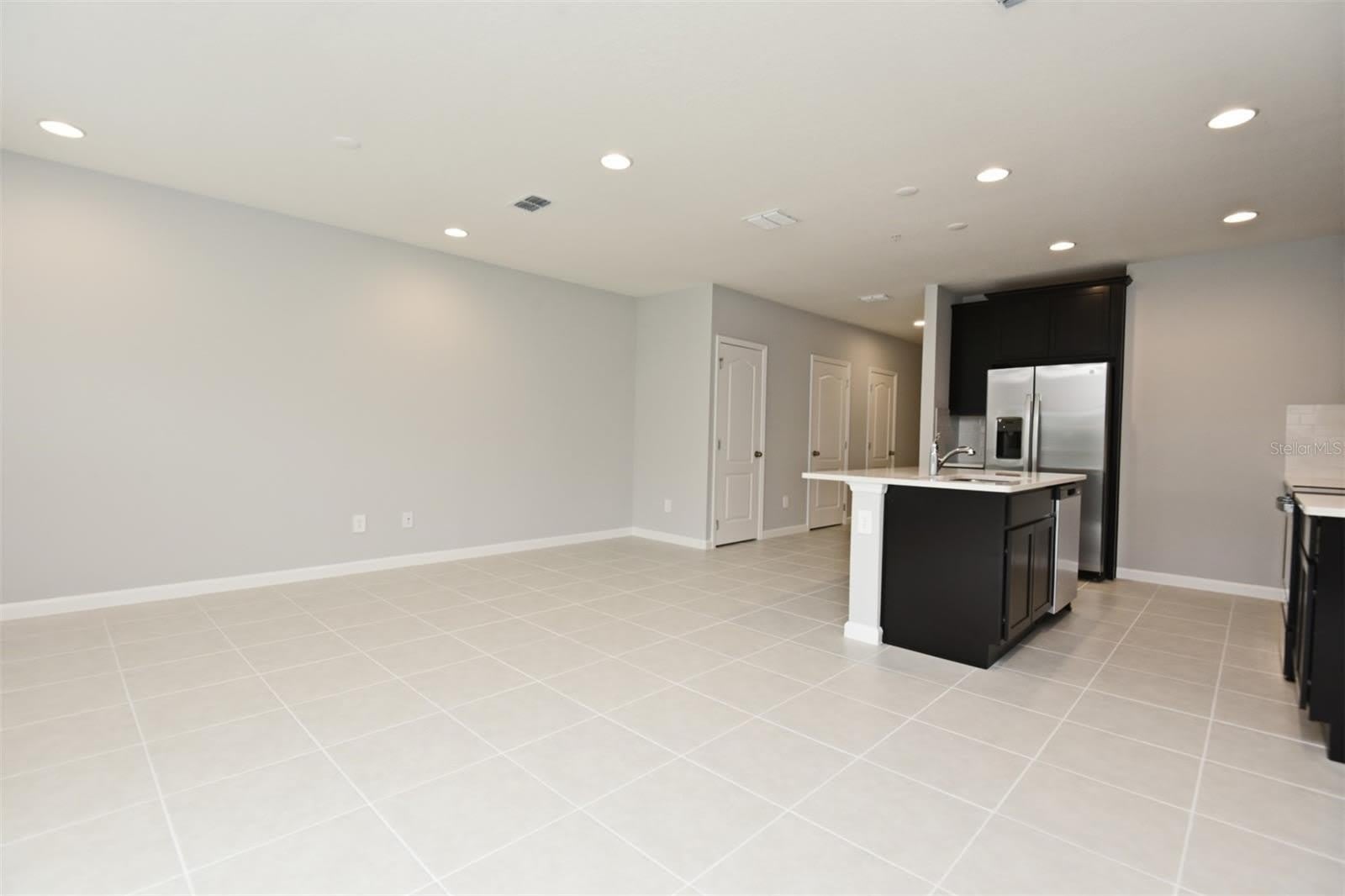 318 CAPE HONEYSUCKLE Place – photo 5